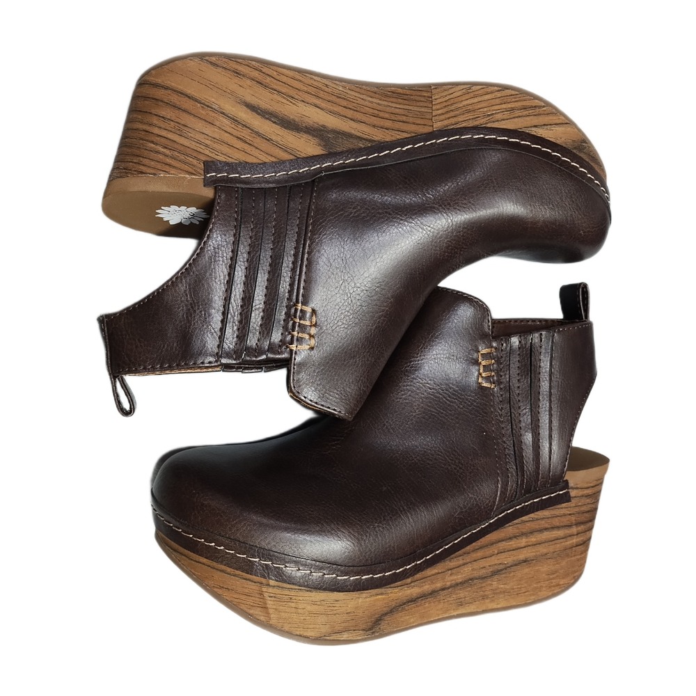 Yellow Box Barty Platform Wedge Clogs Womens 7 Brown Comfort Round Toe Slip On